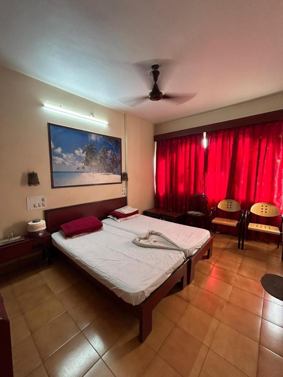 Hotel Prabha Ратнагири Экстерьер фото